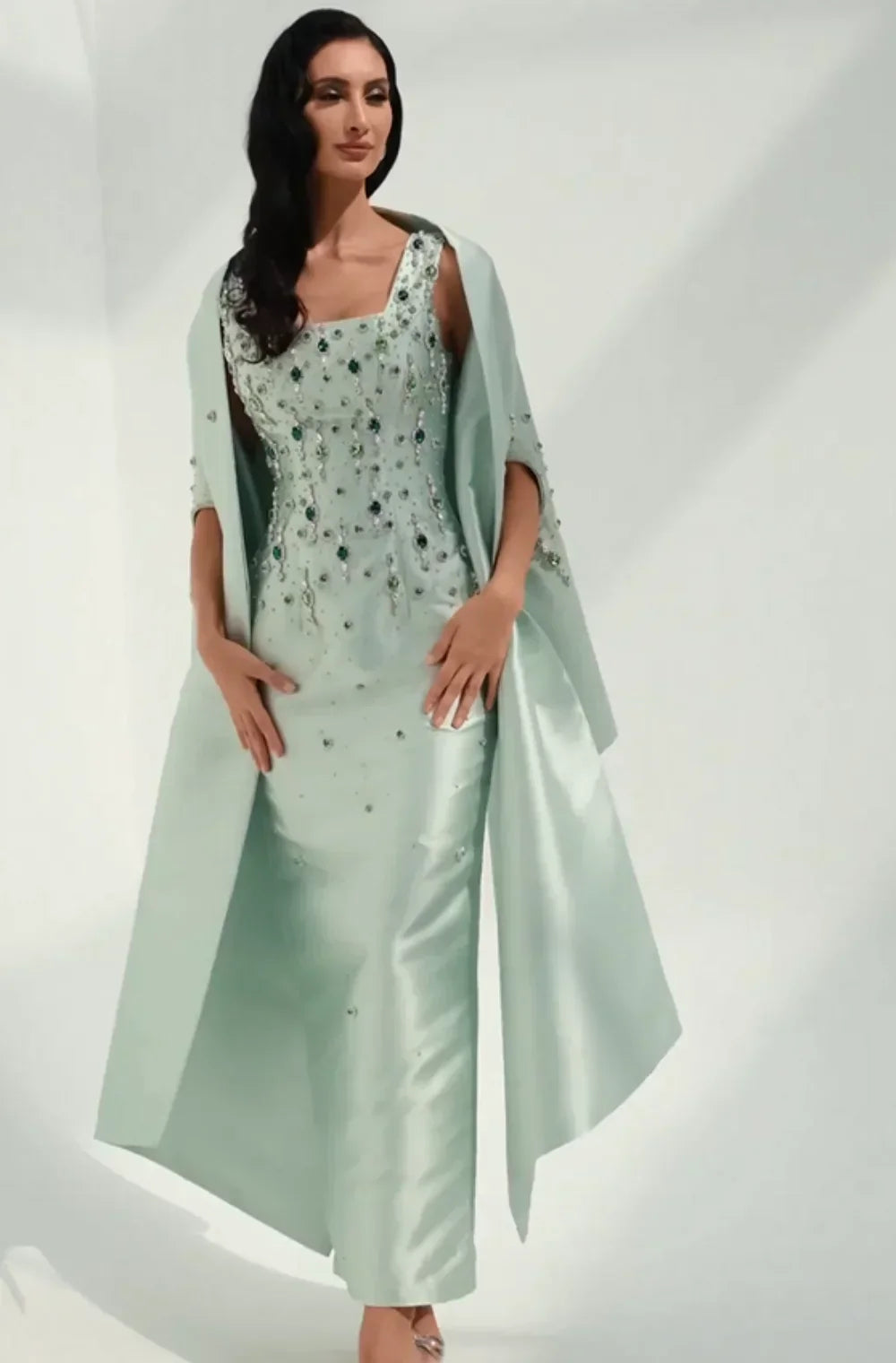 Green Crystal Handbeading Prom Dresses 2-Piece Jacket Back Split Arabia Luxury Evening Dress Formal Wedding Party Gowns