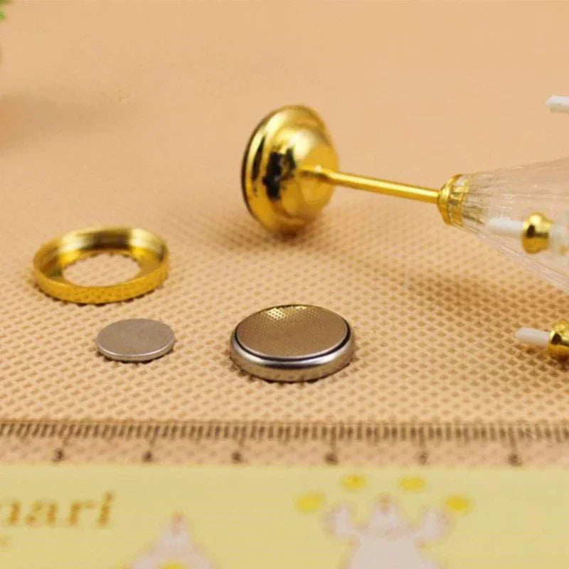 1Pc 1:12 Dollhouse Miniaturescale Ceiling Light Candles LED Lamp Battery/Button Battery Operated Decorative Accessories