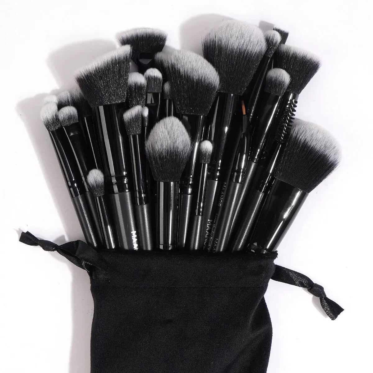 (Pack of 30) MAANGE Professional Makeup Brush Set Foundation Concealers Eye Shadows Powder Blush Blending Brushes Beauty Tools with Bag