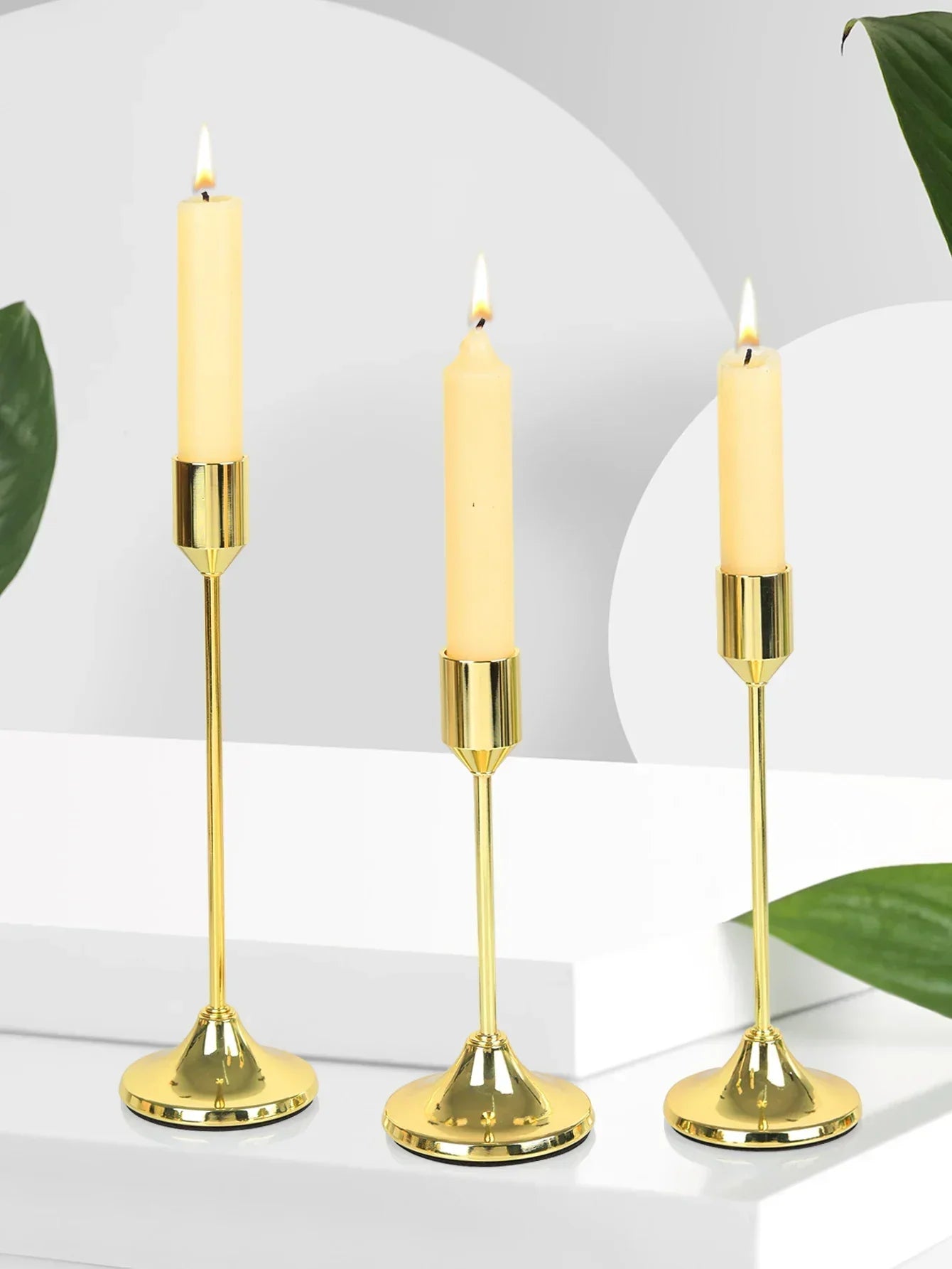 (Pack of 3) /Set Chinese Style Metal Candle Holders Simple Golden Wedding Decoration Bar Party Living Room Decor Home Decor Candlestick