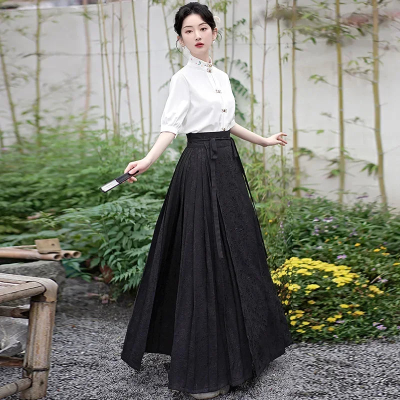 Woman Ming Dynasty Hanfu Horse Face Skirt Chinese Traditional Hanfu Costume Stand Collar Vintage Pleats Skirt Black