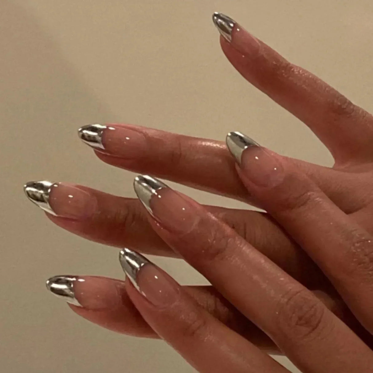 (Pack of 24) /box Fake French y2k Nails Press On Long Stiletto Almond Shape Wearable False Nails With Stars Designs Full Cover Nail Tips
