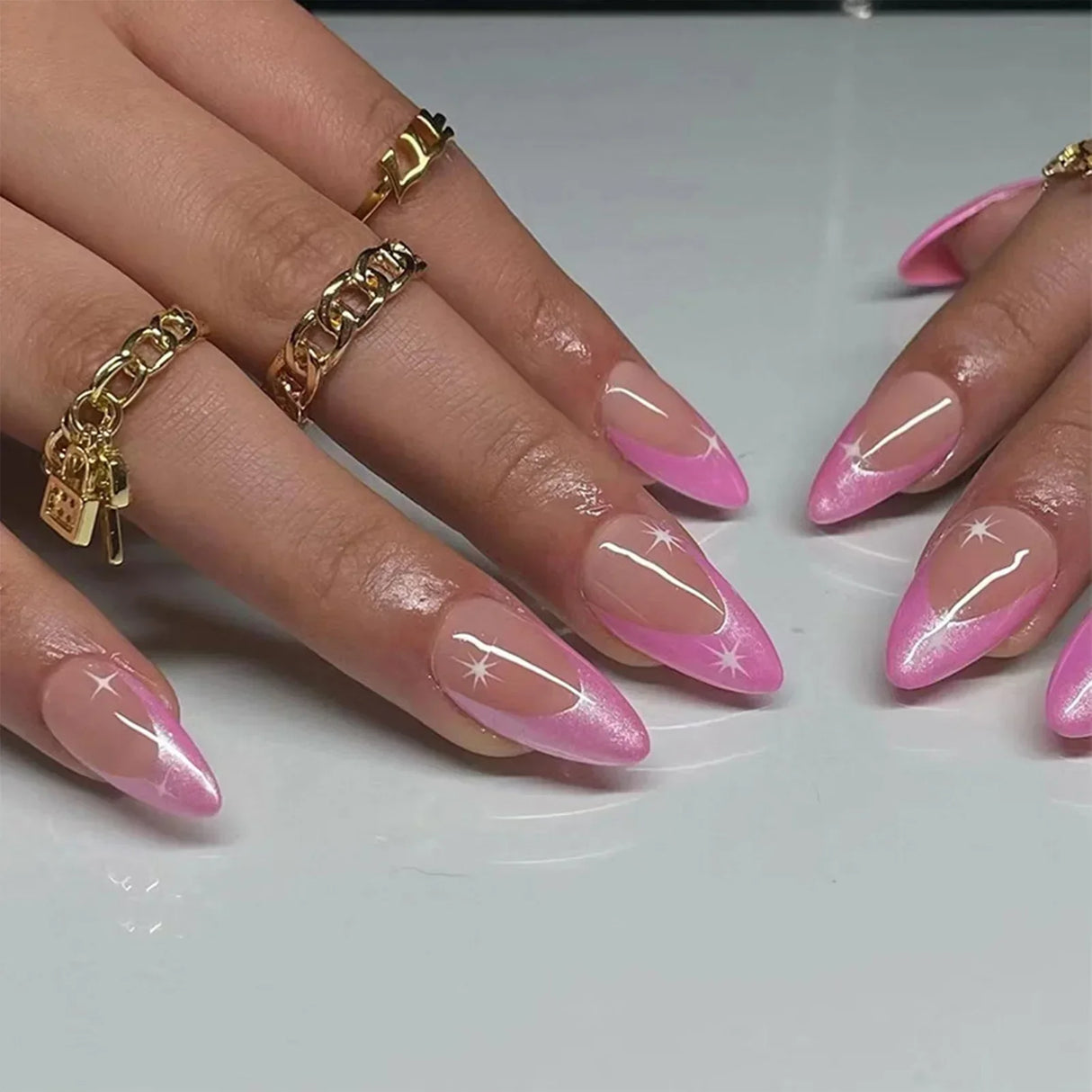 (Pack of 24) /box Fake French y2k Nails Press On Long Stiletto Almond Shape Wearable False Nails With Stars Designs Full Cover Nail Tips