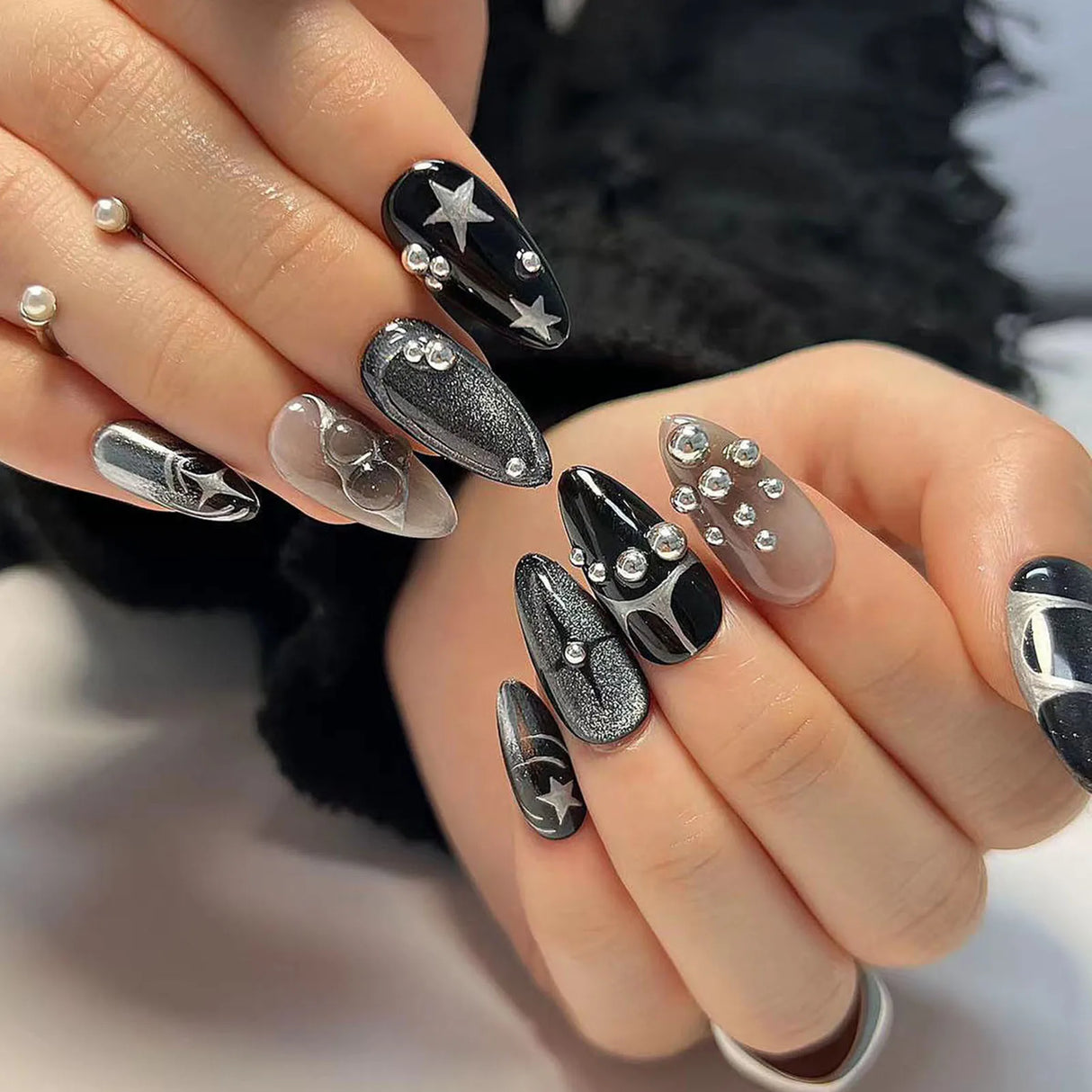 (Pack of 24) /box Fake French y2k Nails Press On Long Stiletto Almond Shape Wearable False Nails With Stars Designs Full Cover Nail Tips