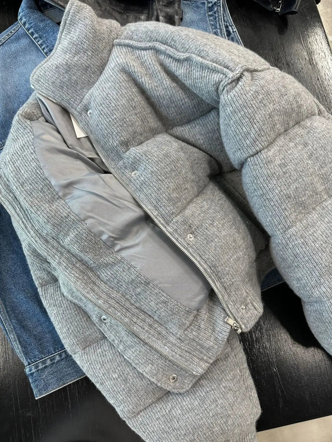 Korean Style High-end Short Gray Cotton Parkas Loose Warm Thickened Stand Collar Outwear 2023 New Winter Coat Women