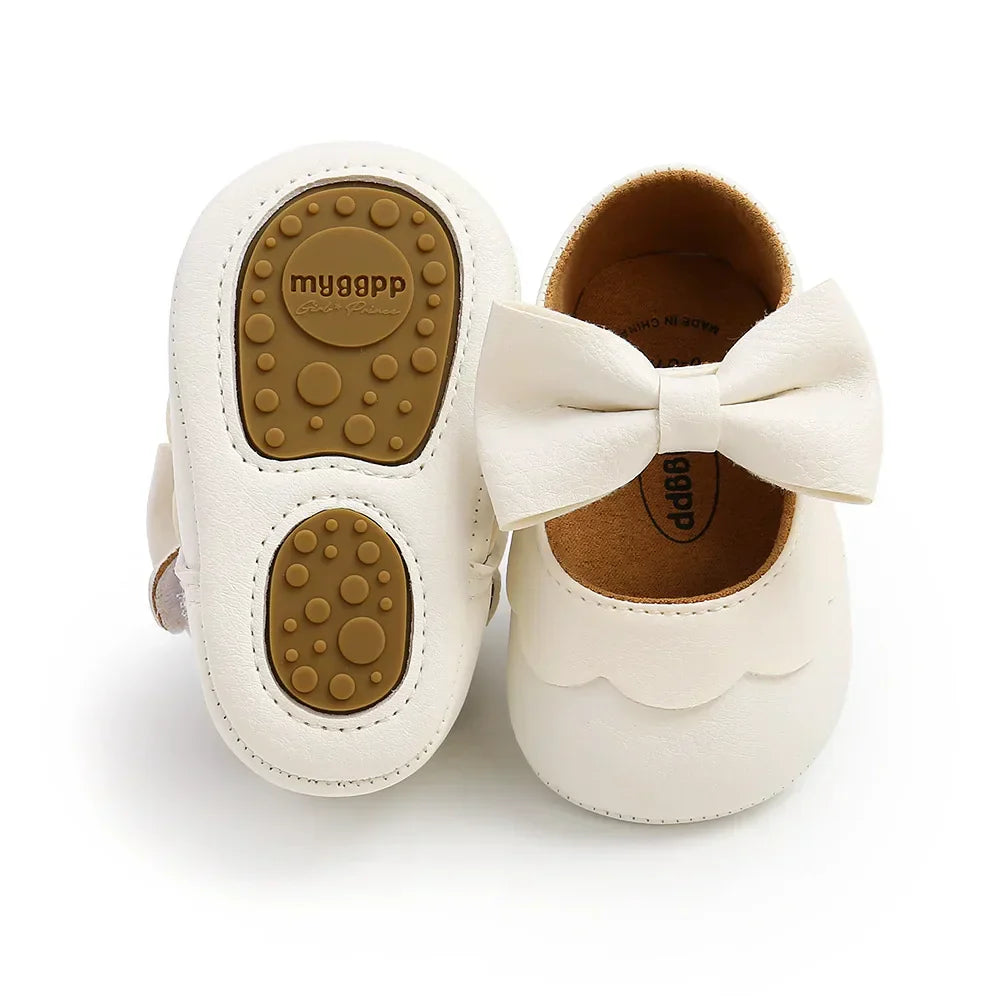 Soft Leather Lace Baby Girls Princess Shoes Newborn Moccasins Shoes Rubber Sole Prewalker Non-slip Toddlers First Walkers
